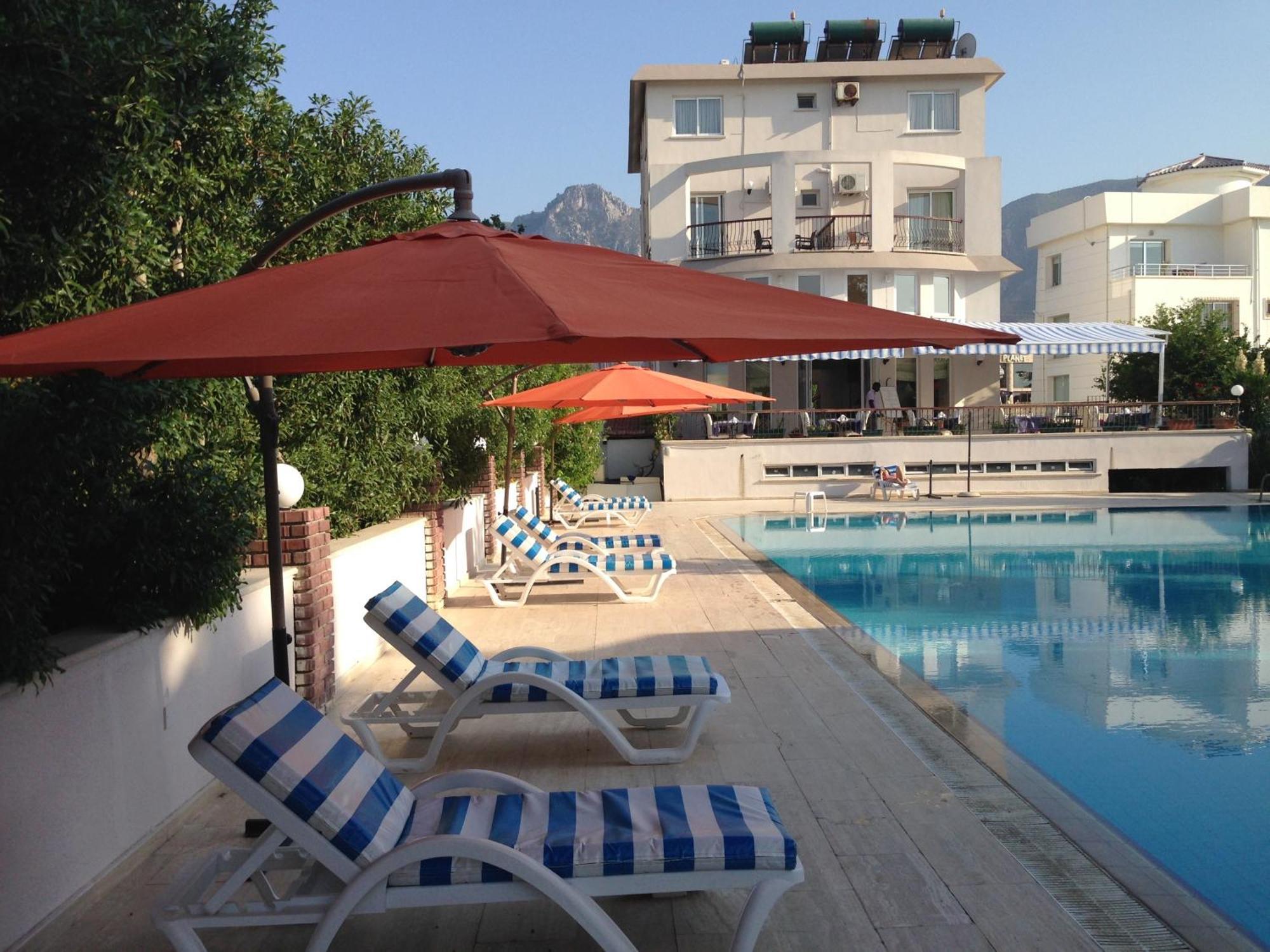 The Prince Inn Hotel & Villas Agios Georgios  Kültér fotó