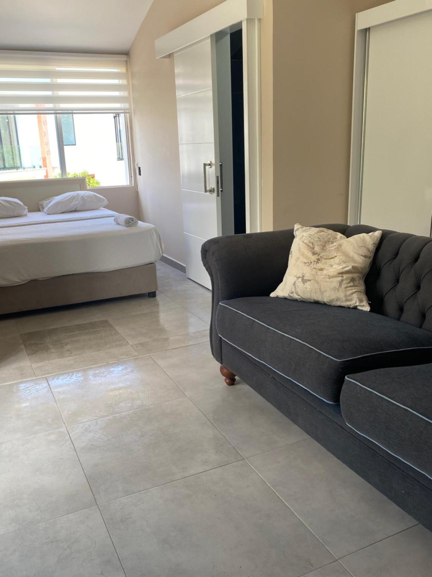 The Prince Inn Hotel & Villas Agios Georgios  Kültér fotó