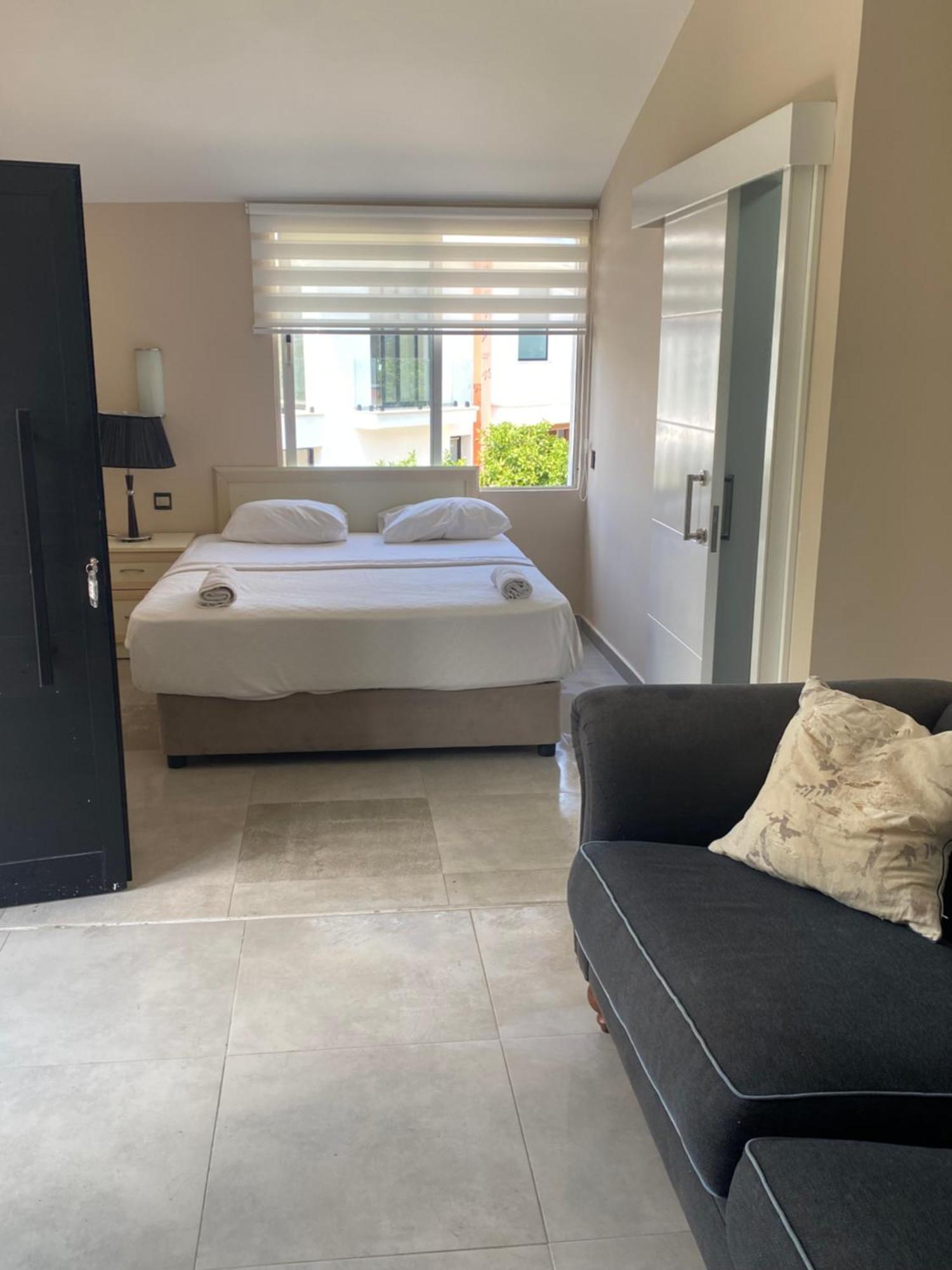The Prince Inn Hotel & Villas Agios Georgios  Kültér fotó